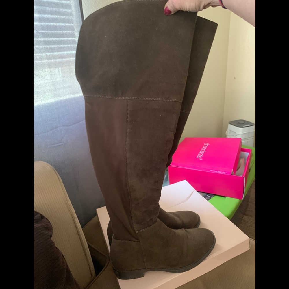 Justfab shoes in excellent condition.